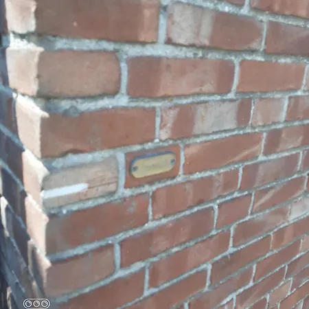 Bonaparte 3 Oda ve Kahvaltı Hank